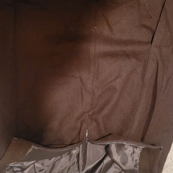 Skirt - Picture 2 of 3